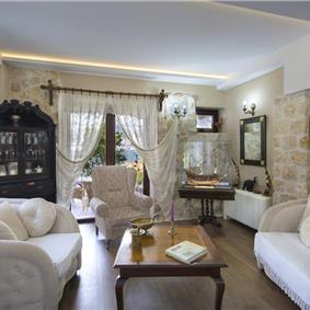 5 bedroom bayside villa with pool near Kotor, sleeps 12